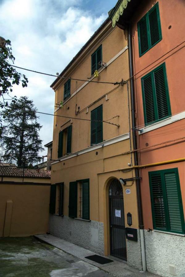 Appartamento La Corte Nascosta Bologna Luaran gambar