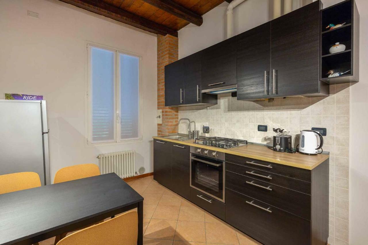 Appartamento La Corte Nascosta Bologna Luaran gambar